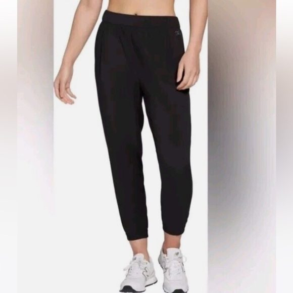 Calia by Carrie Underwood Black Jogger Pants - Picture 1 of 6